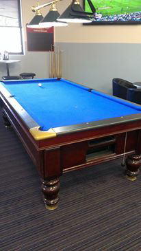 Parkhurst Tavern - Australia Shopping 4