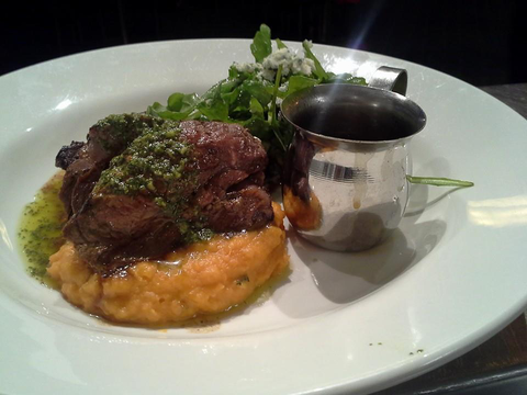 Salamander Tavern - Australia Shopping 5