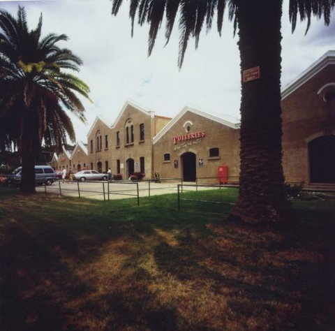 Tuileries Rutherglen Restaurant & Accommodation - Accommodation Australia 1