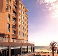 Oaks Plaza Pier - Accommodation Australia