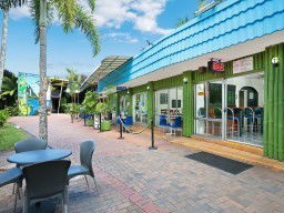 Cairns Rainbow Resort - Local Tourism 1