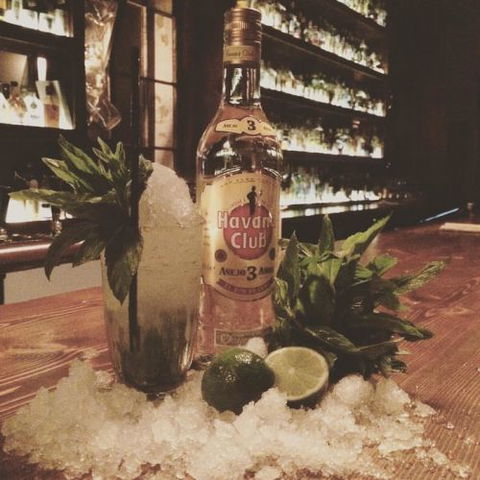 Sneaky Tony's - Accommodation Australia 1