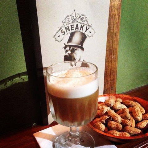 Sneaky Tony's - Accommodation Australia 5