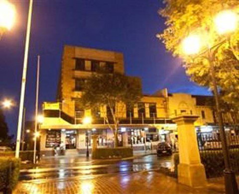 Amaroo Hotel - Local Tourism 0