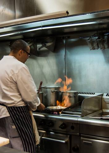 White Bull Hotel Armidale - Local Tourism 2