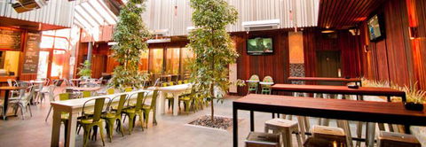 The Coach & Horses Hotel - Australia Shopping 2