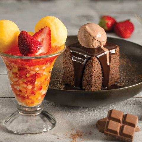 Hog’s Breath Cafe Rockhampton - Local Tourism 2