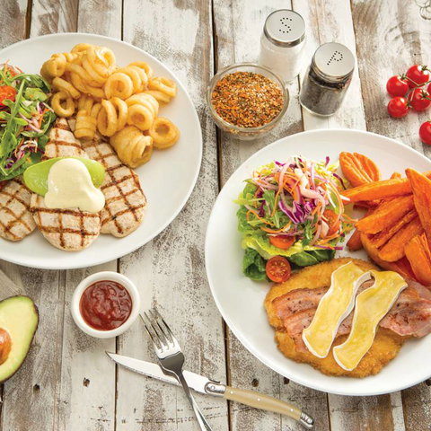 Hog’s Breath Cafe Rockhampton - Local Tourism 3