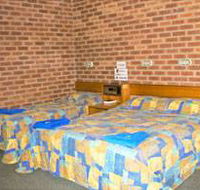 Bohle Barn Hotel Motel - Local Tourism