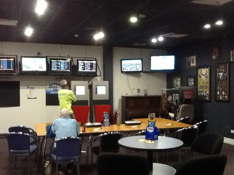 Tennant Creek Memorial Club - Accommodation Australia 4