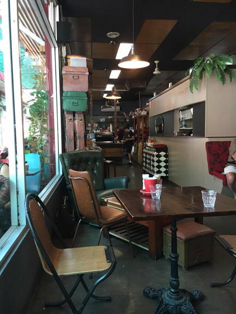 Page 27 Cafe - Local Tourism 1