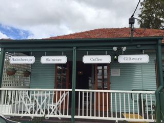 Salty Kisses Natural Therapy Centre - Accommodation Australia 4