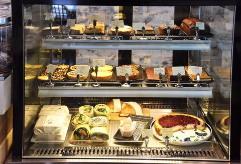 The Vale Cafe - Local Tourism 3