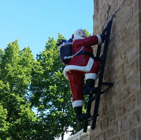 Hahndorf Christmas Market Walking Tours - Accommodation Australia 1