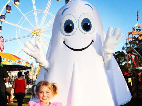 Campbelltown City Festival Of Fisher's Ghost - Local Tourism 2