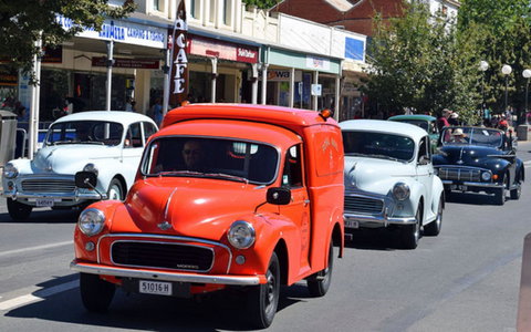 Corowa Rotary Federation Festival Parade - Accommodation Australia 2