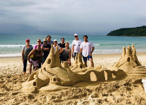 Learn To Build The Sandcastle Of Your Dreams - Accommodation Australia 0