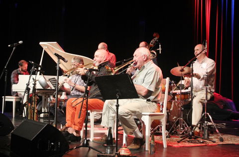 Noosa Jazz Party - Accommodation Australia 0