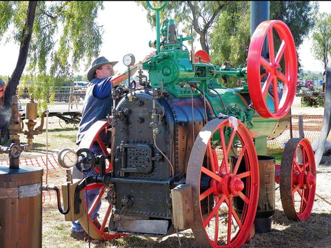 9th Biennial Queensland Heritage Rally - Local Tourism 0