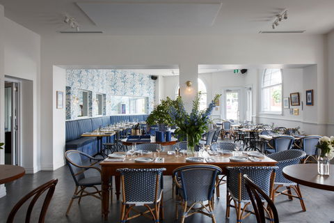Dine In Style With Lola - Local Tourism 0