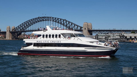 Lunch Cruise In Sydney Harbour With Magistic Cruises - Local Tourism 1