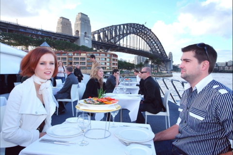 Lunch Cruise In Sydney Harbour With Magistic Cruises - Local Tourism 2