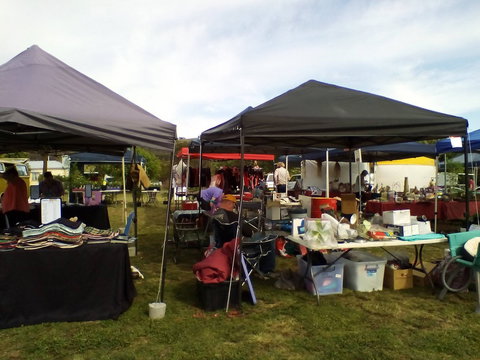 Tarago Craft, Art, Produce Seasonal (CAPS) Market - Australia Shopping 1