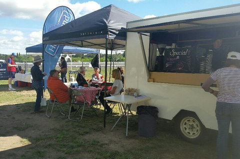 Tarago Craft, Art, Produce Seasonal (CAPS) Market - Australia Shopping 2