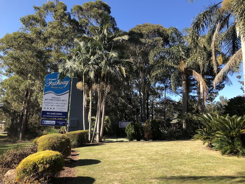 Fairway Motor Inn - Accommodation Australia 2