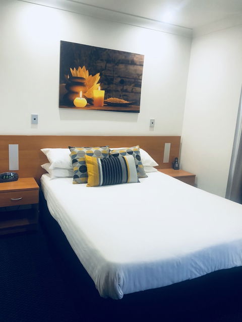 Ibis Styles Broken Hill - Accommodation Australia 5