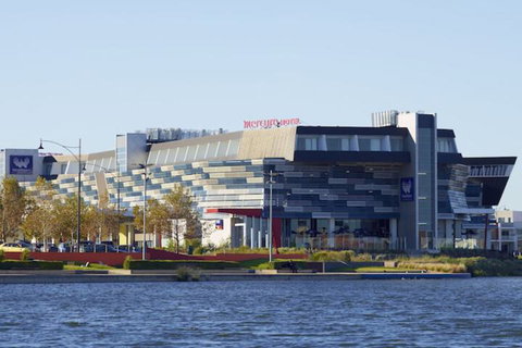 Mercure Melbourne Caroline Springs - Accommodation Australia 2