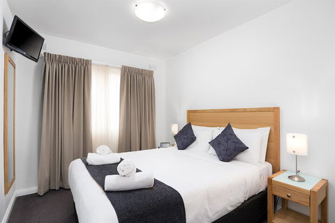 Fawkner Executive Suites & Serviced Apartments - Australia Shopping 7