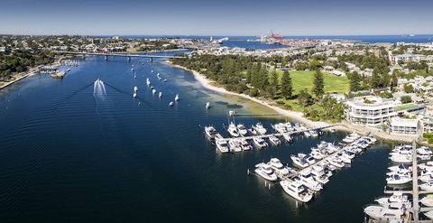 Pier 21 Apartment Hotel - Australia Shopping 3