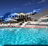 Opal Cove Resort - Local Tourism