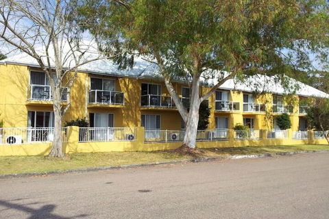 Admiral Nelson Motor Inn - Australia Shopping 3