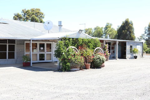 Kendenup Lodge And Cottages - Accommodation Australia 2
