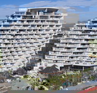 Broadbeach Savannah Hotel  Resort - Accommodation Australia