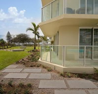 Hi Surf Beachfront Resort Apartments - Accommodation Australia