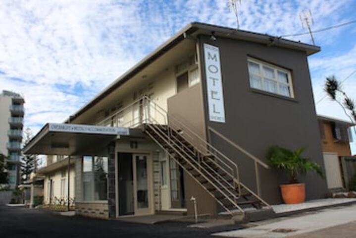 Bilinga QLD Local Tourism