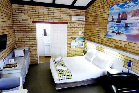 Wanderlight Motor Inn - Accommodation Australia 2