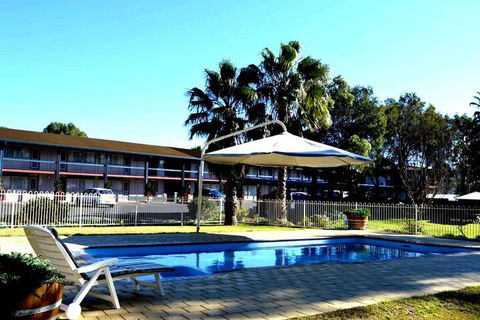 Wanderlight Motor Inn - Accommodation Australia 1