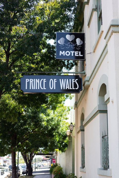 Prince Of Wales Motor Inn - Local Tourism 0