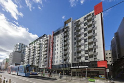 Arrow On Swanston - Local Tourism 0