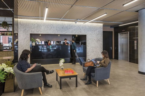 Arrow On Swanston - Local Tourism 5