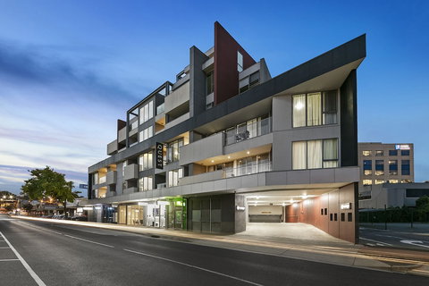 Quest Cheltenham - Accommodation Australia 0