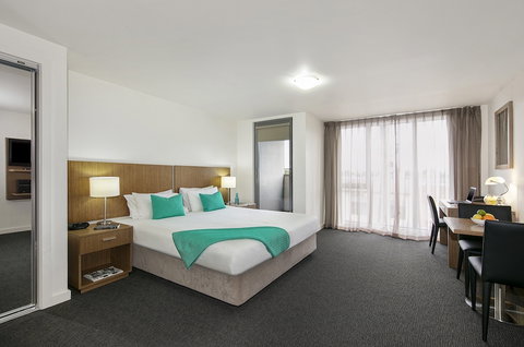 Quest Cheltenham - Accommodation Australia 6