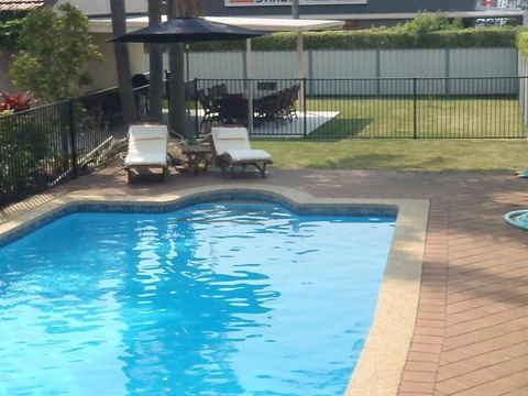 Caravilla Motor Inn - Local Tourism 3