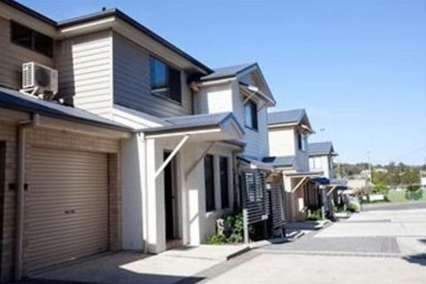 Cardiff Executive Apartments - Australia Shopping 5