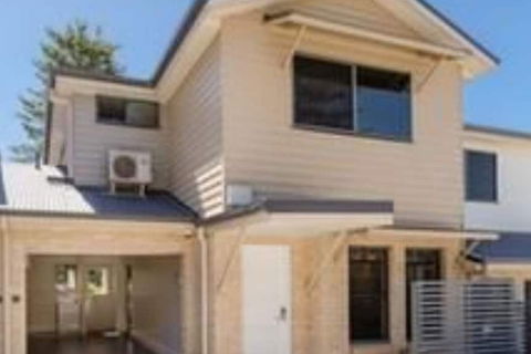 Cardiff Executive Apartments - Australia Shopping 7
