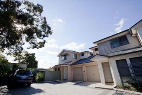 Cardiff Executive Apartments - Australia Shopping 3